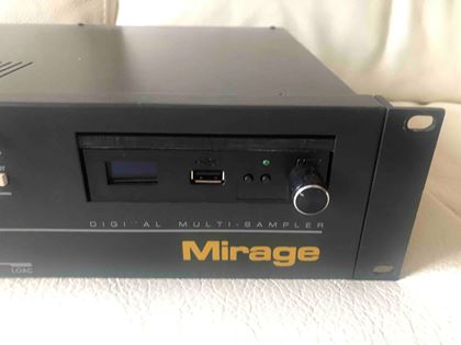 Ensoniq-Mirage Rack 110V, USB drive